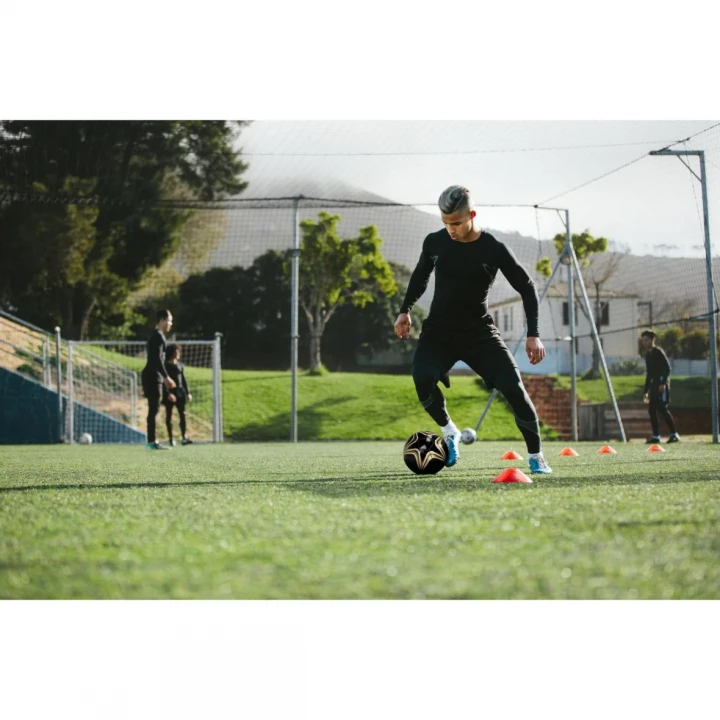 Football Black/Gold