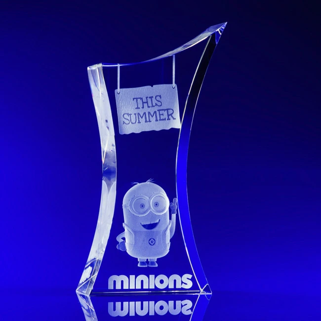 Trophy Crystal Award, 185