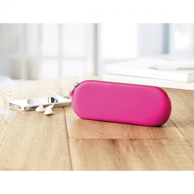 Silicone pouch