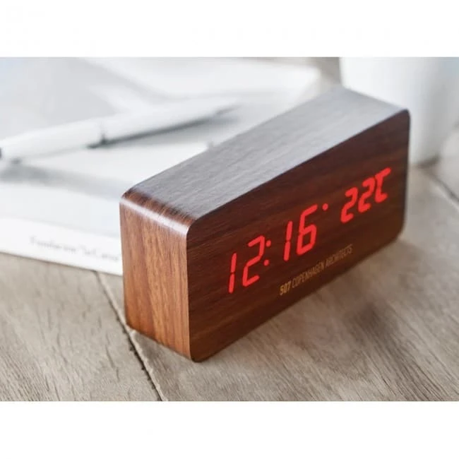 LED clock in MDF