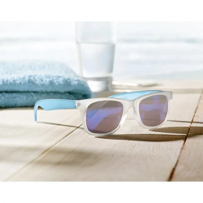 Sunglasses With Mirrored Lens