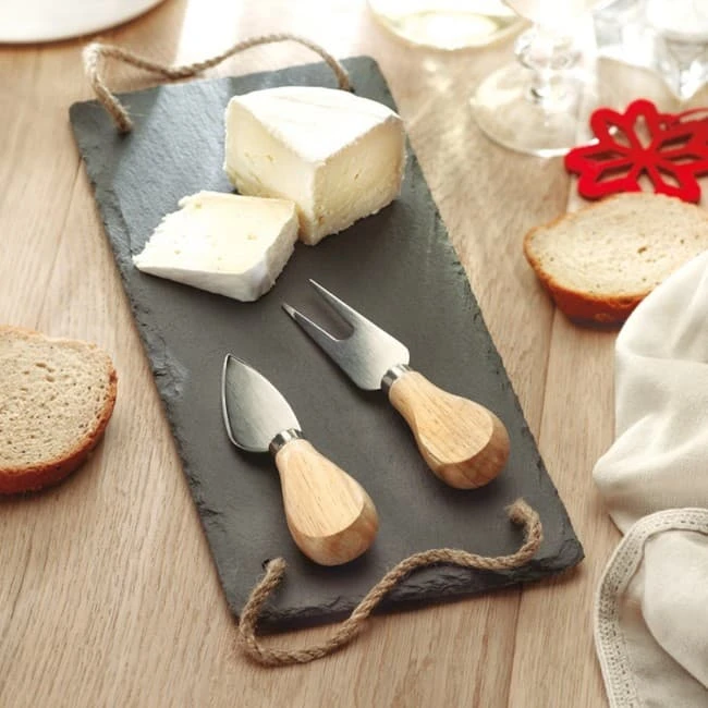 Slate cheeseboard with 2 kniv