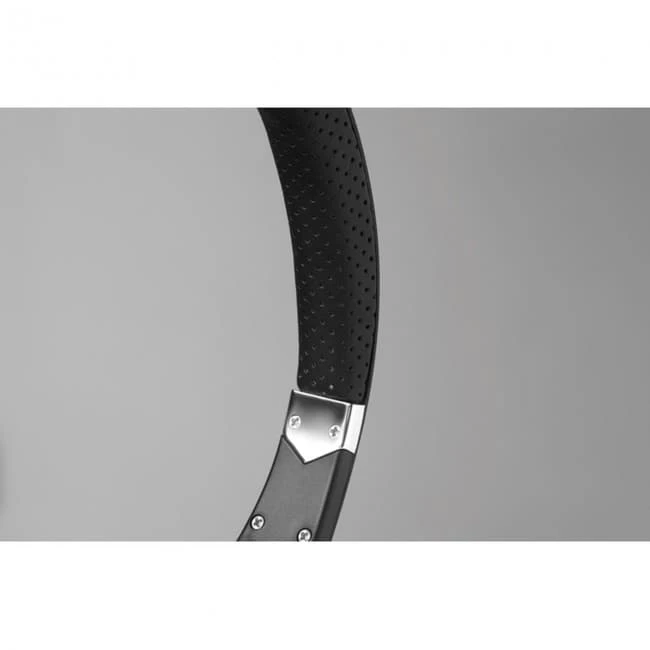 Bluetooth headphones