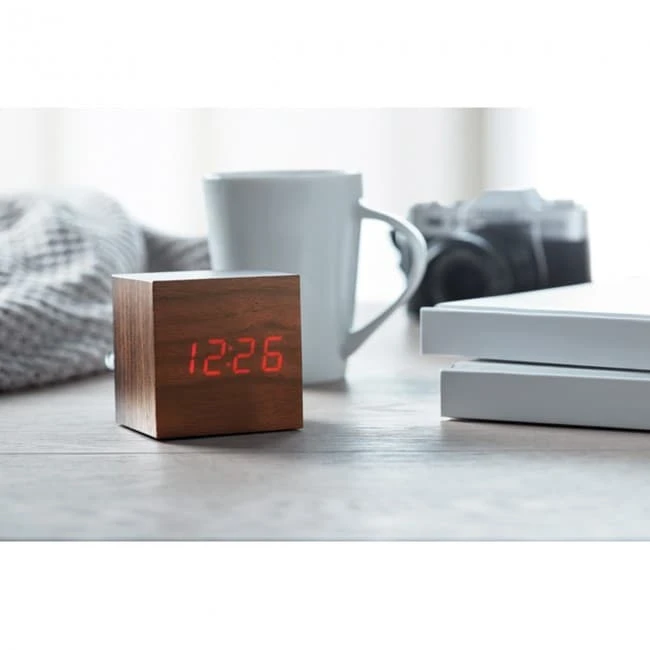 LED clock in MDF