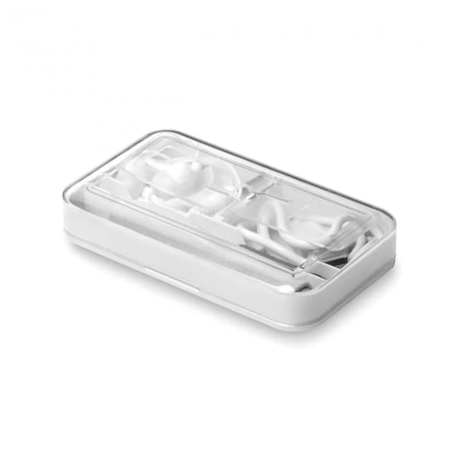 Travel set with earphones