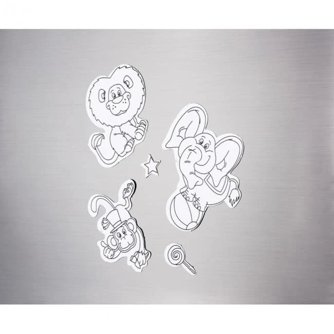 Colouring magnetic stickers
