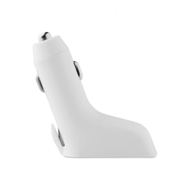 Car charger with belt cutter