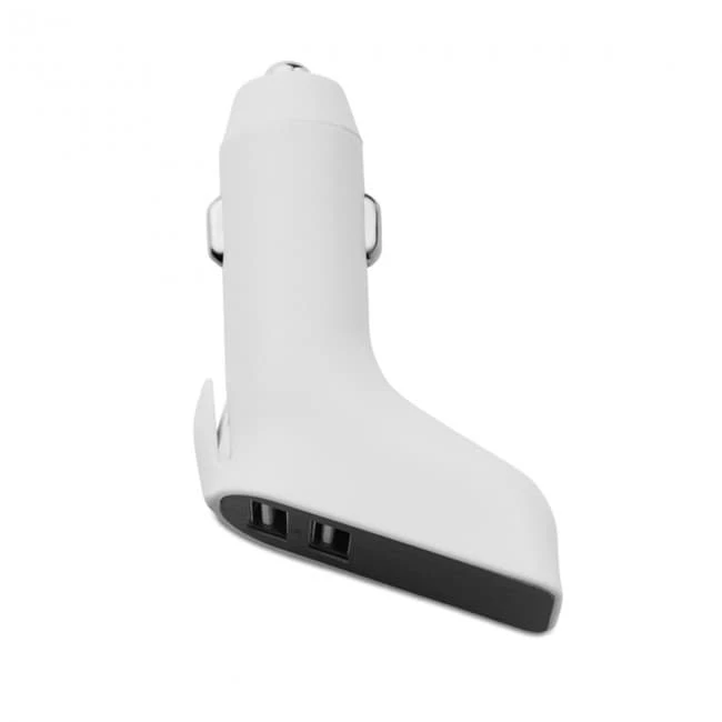 Car charger with belt cutter
