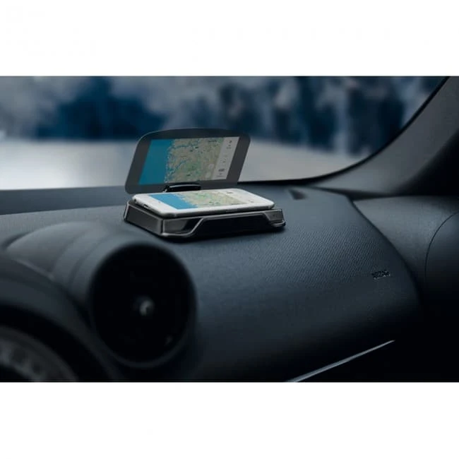 Car HUD wireless charger