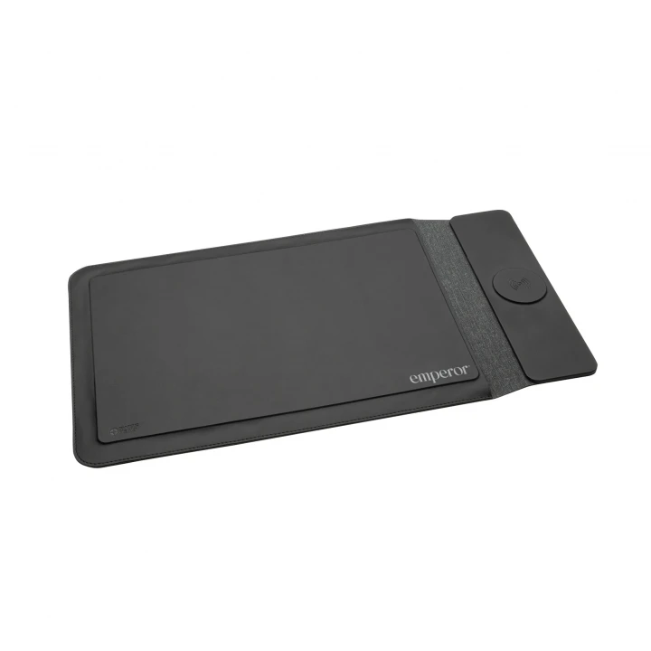 Swiss Peak 15W Magnetic Charging Laptop Sleeve 14-15.6"
