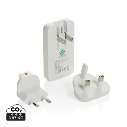 Fluxo RCS 65W flat GAN charger with universal connectors